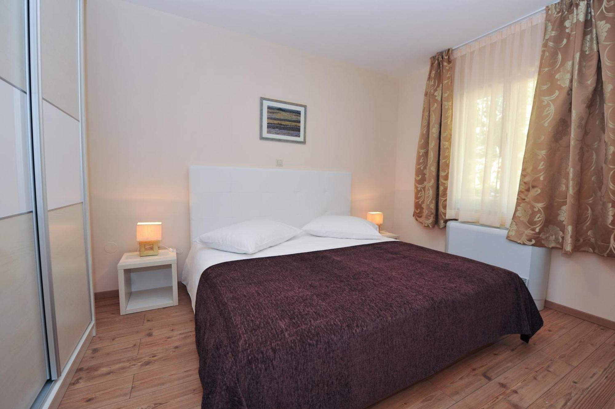 Aparthotel Lastura Novalja Zimmer foto