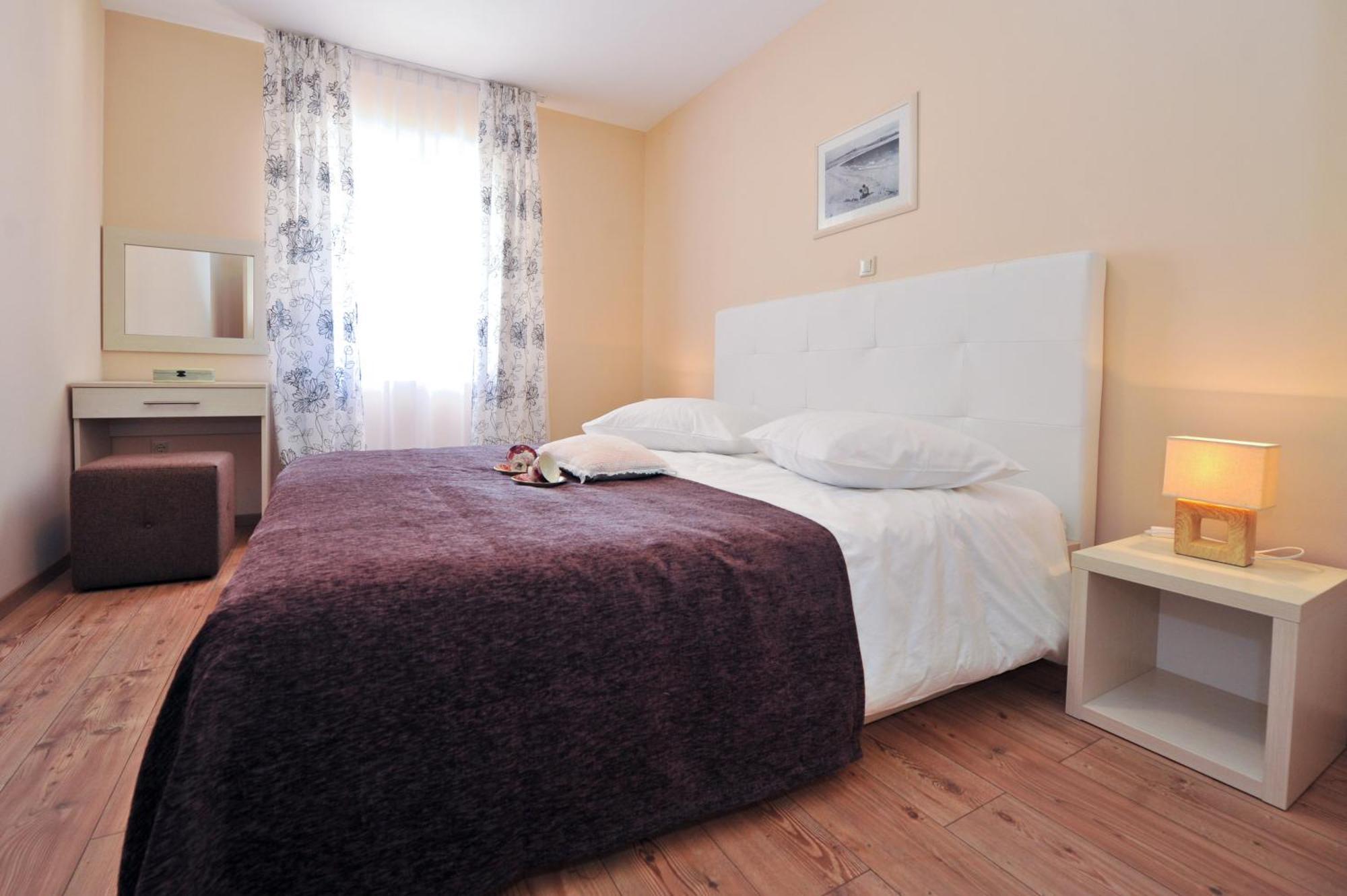 Aparthotel Lastura Novalja Zimmer foto